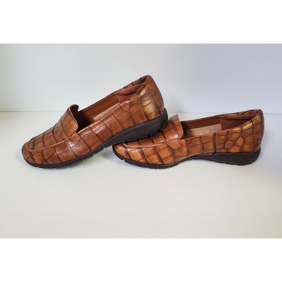 Easy Spirit Abide 8 Women's Slip On Tan Crocodile Size 6 - Picture 2 of 5